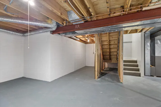 $284,900 | 530 Manchester Lane, Hartland, WI 53029