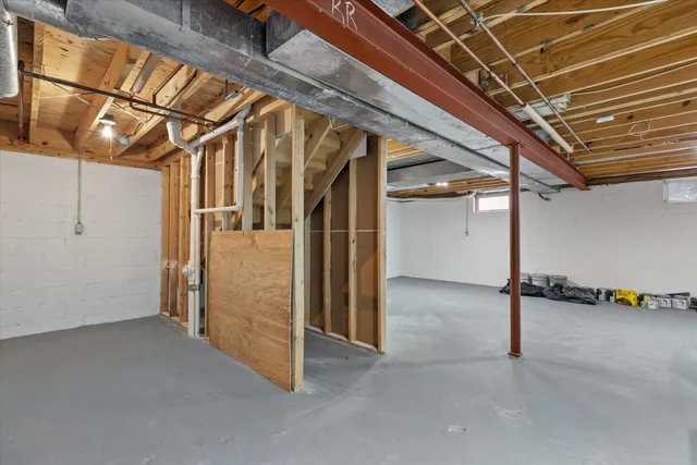 $284,900 | 530 Manchester Lane, Hartland, WI 53029