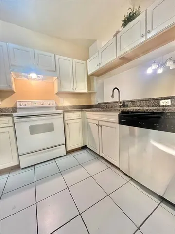 $1,850 | 1211 Kennewick Court, Wesley Chapel, FL 33543