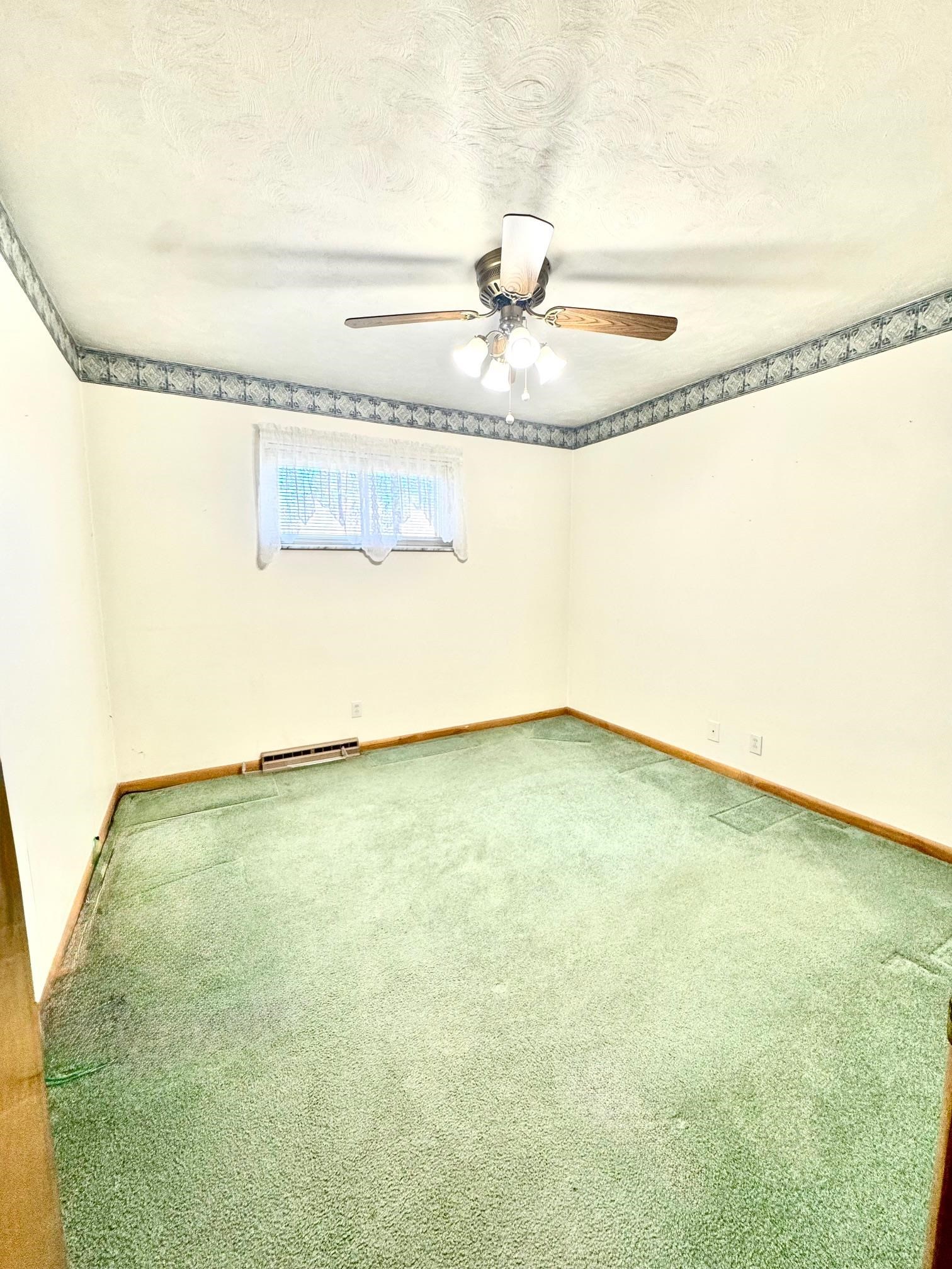 411 Wheatley Road Ashland, KY 41102 - Photo 16 of 26