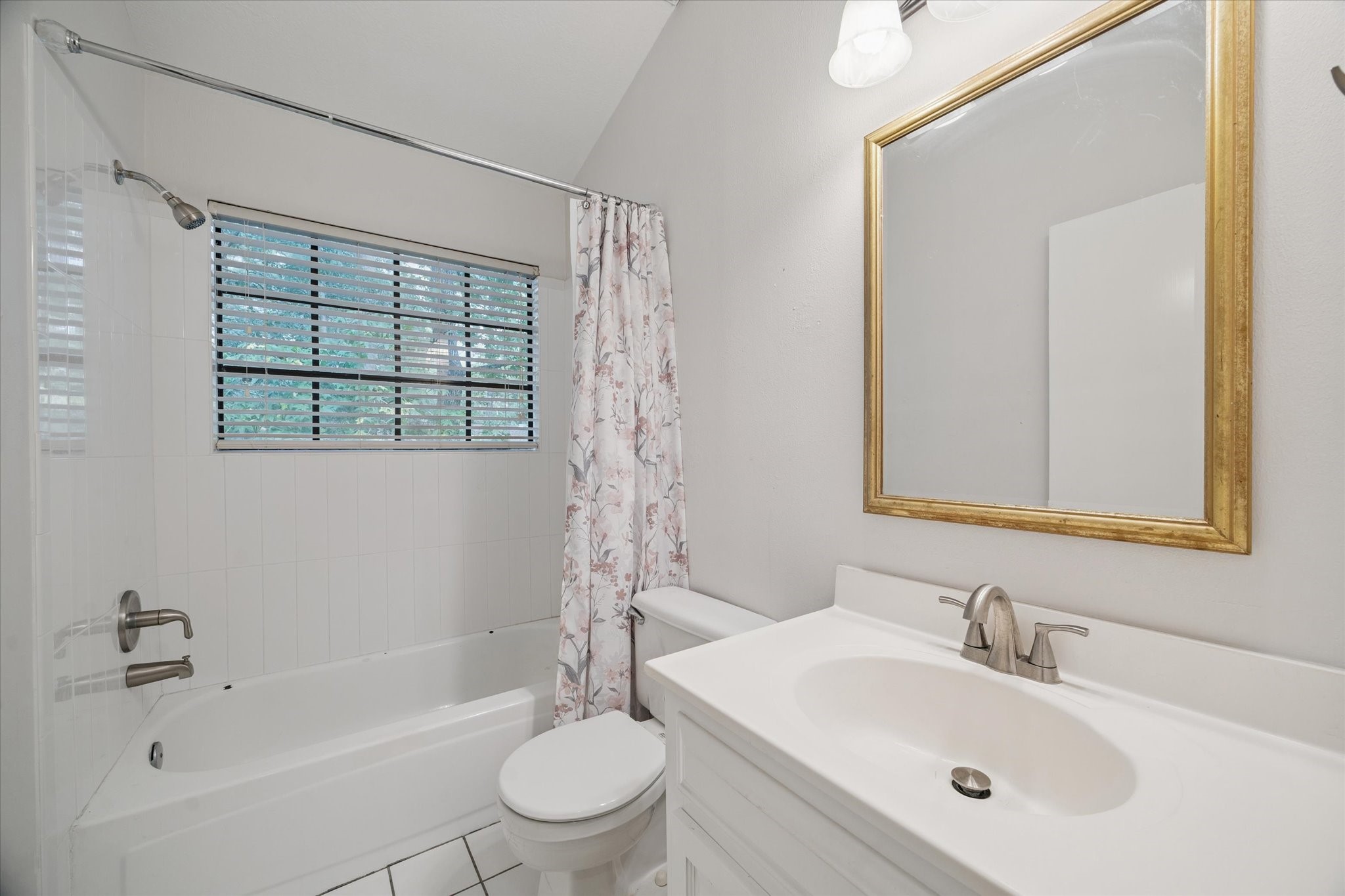 122 East Mistybreeze Circle Spring, TX 77381 - Photo 13 of 15