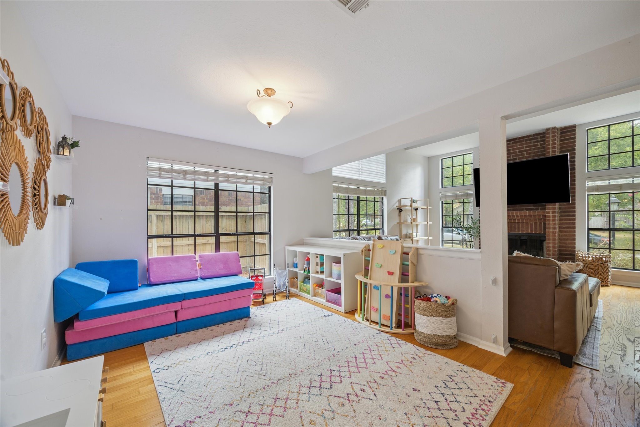 122 East Mistybreeze Circle Spring, TX 77381 - Photo 3 of 15