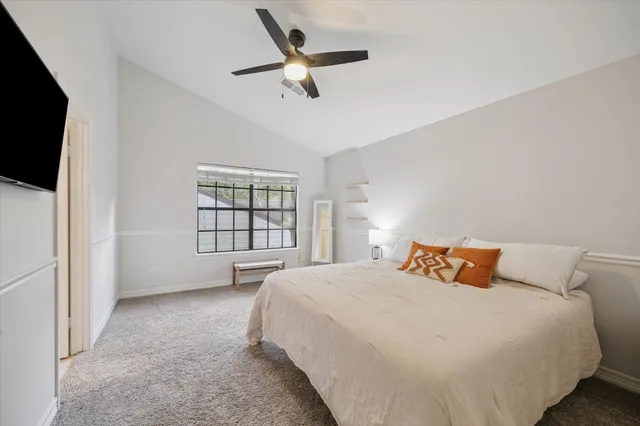 $399,900 | 122 East Mistybreeze Circle, Spring, TX 77381