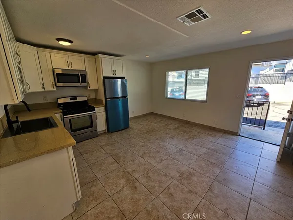 $1,650 | 10037 Samoa Avenue, Unit 6, Tujunga, CA 91042