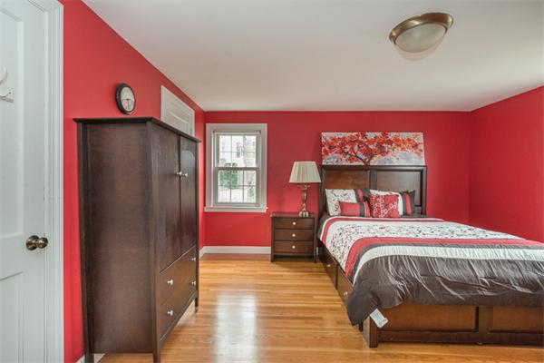 29 Walnut Terrace Arlington, MA 02476 - Photo 14 of 23
