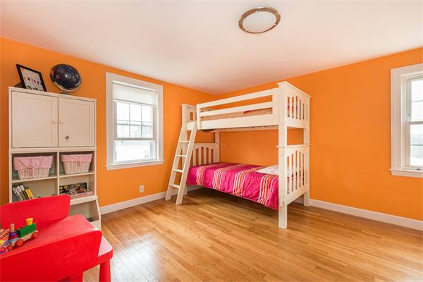 29 Walnut Terrace Arlington, MA 02476 - Photo 16 of 23
