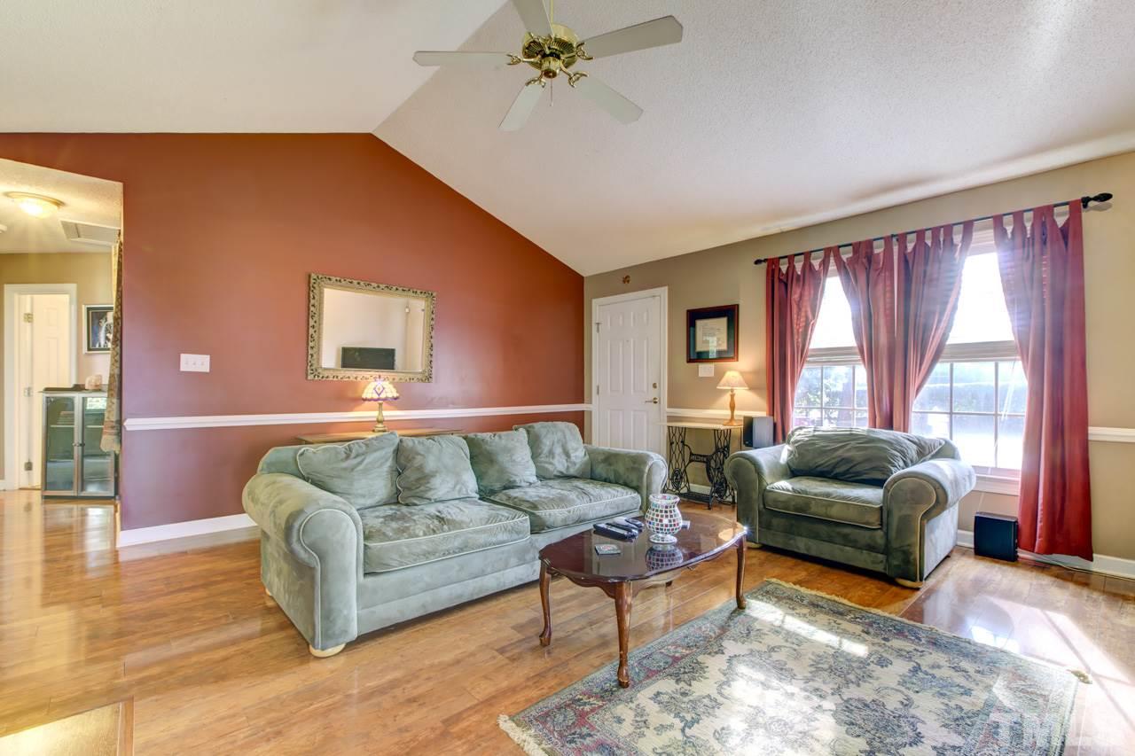 4512 Bartholomew Circle Raleigh, NC 27604 - Photo 5 of 25
