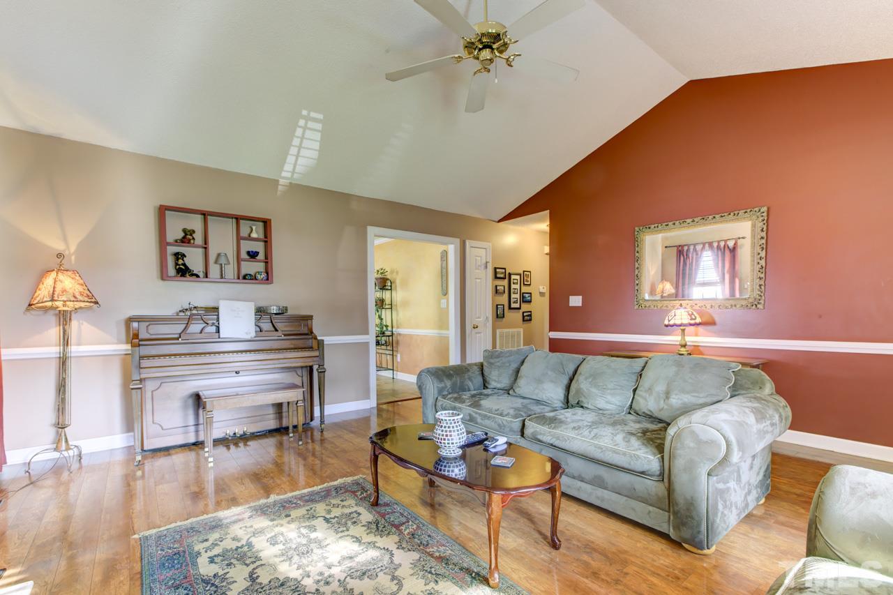 4512 Bartholomew Circle Raleigh, NC 27604 - Photo 6 of 25