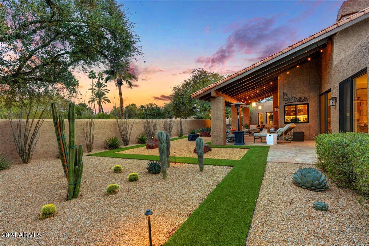 4436 East Camelback Road, Unit 35 Phoenix, AZ 85018 - Photo 32 of 37 34-Backyard