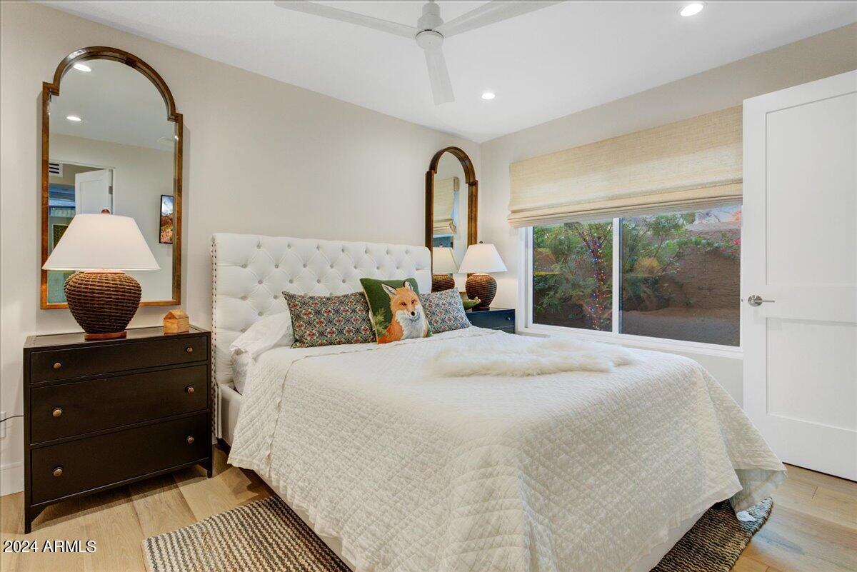 4436 East Camelback Road, Unit 35 Phoenix, AZ 85018 - Photo 33 of 37 28-Bedroom 3