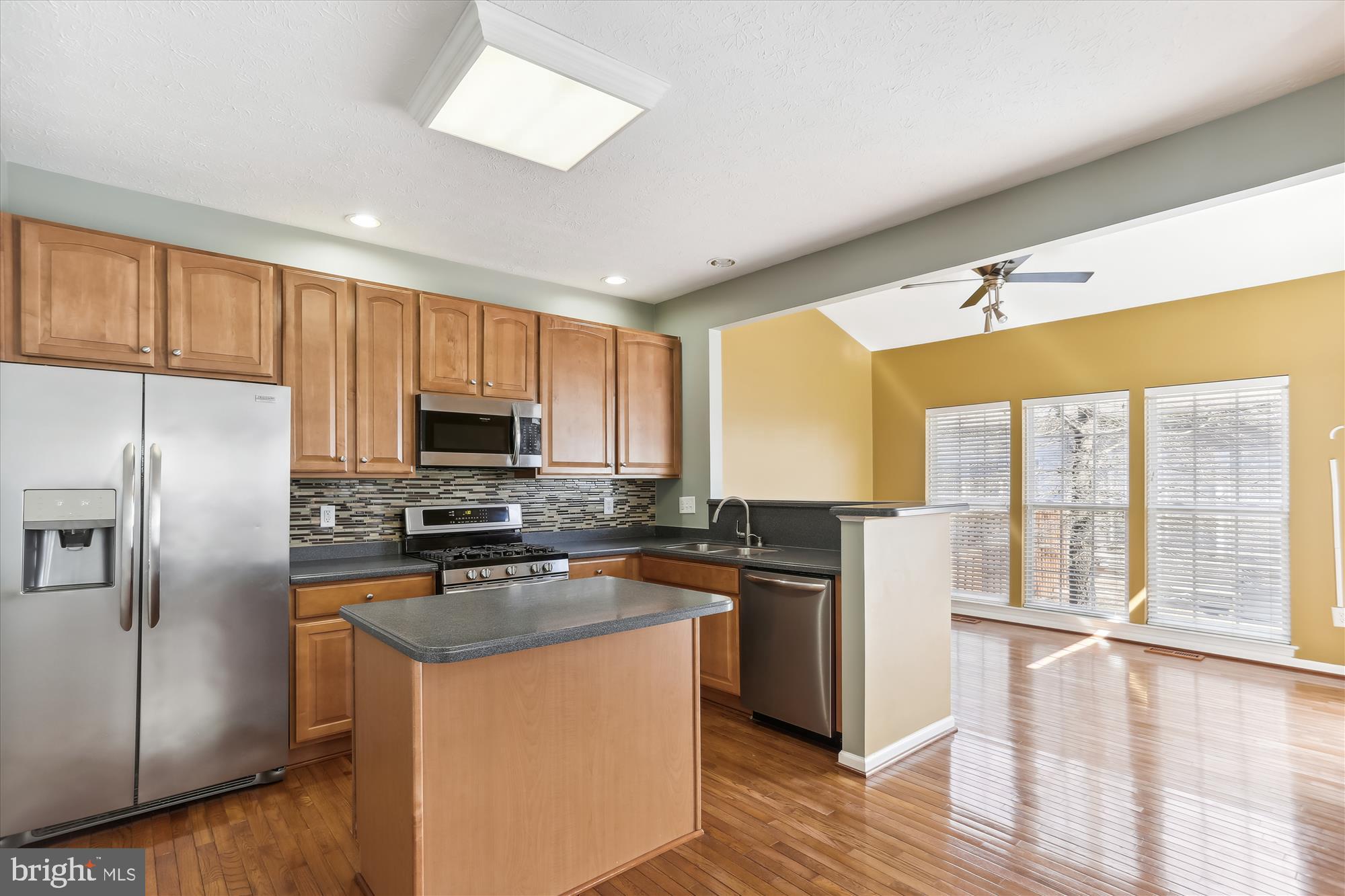 1835 Scaffold Way Odenton, MD 21113 - Photo 25 of 33 Kitchen