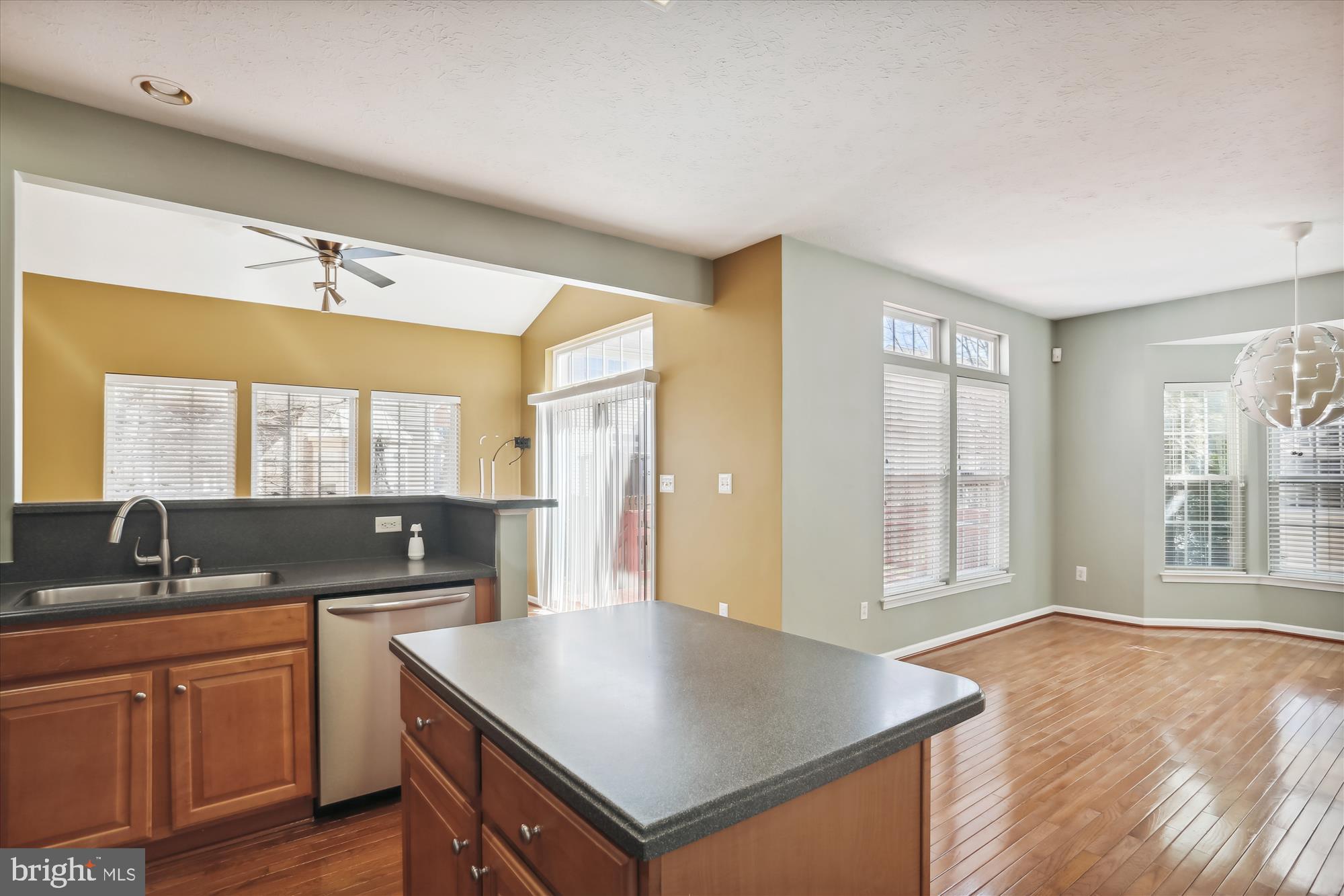 1835 Scaffold Way Odenton, MD 21113 - Photo 26 of 33 Kitchen