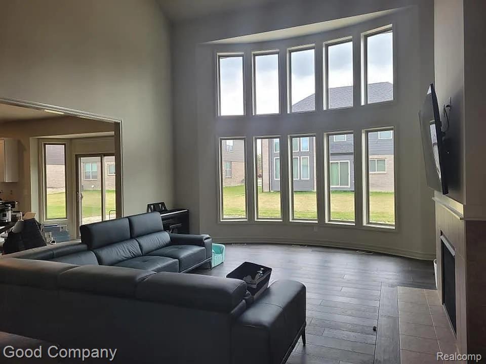 5342 Rangemore Drive Troy, MI 48085 - Photo 9 of 29