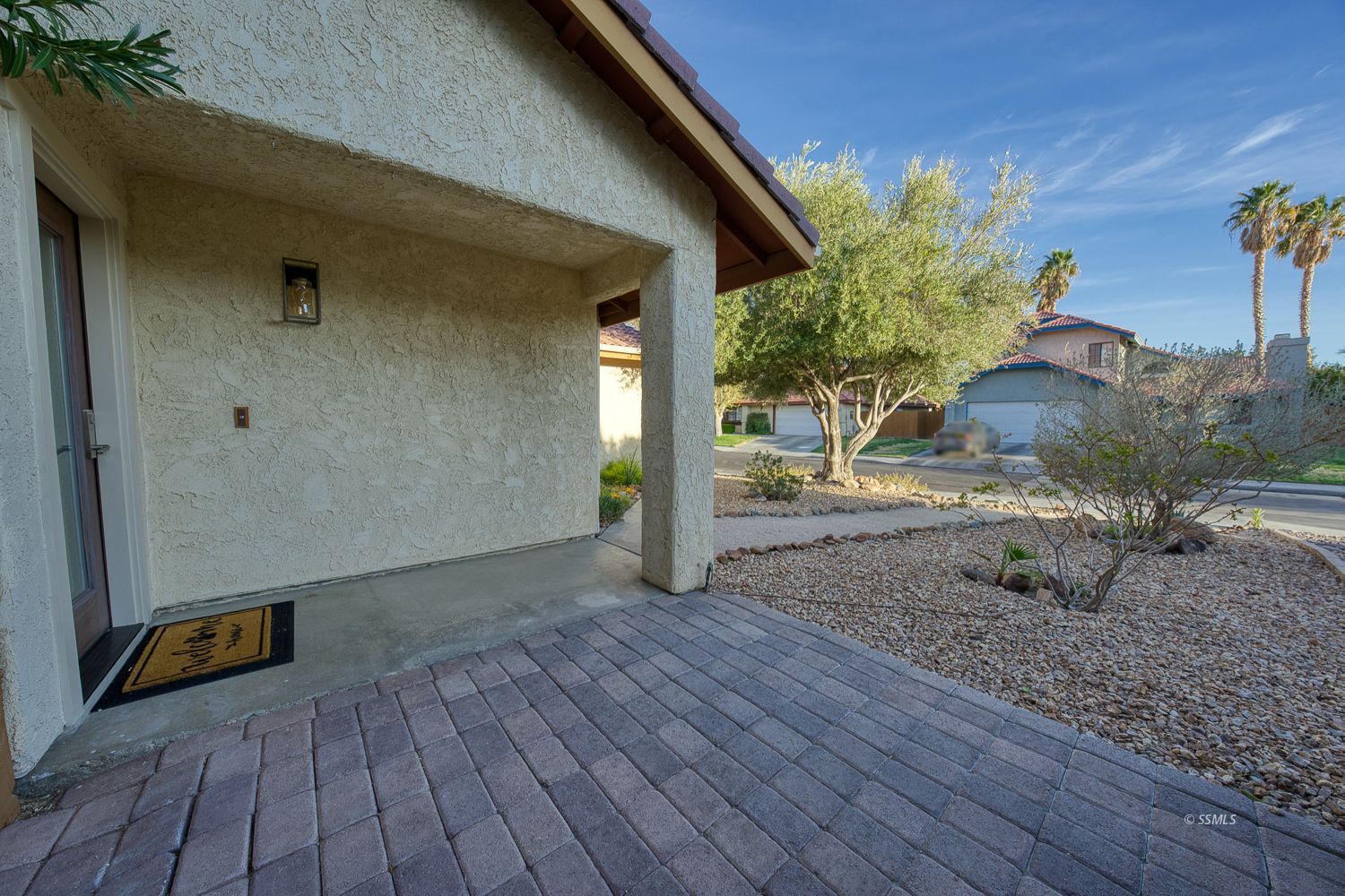 218 Washington Way Ridgecrest, CA 93555 - Photo 22 of 34 a view of a backyard of the house