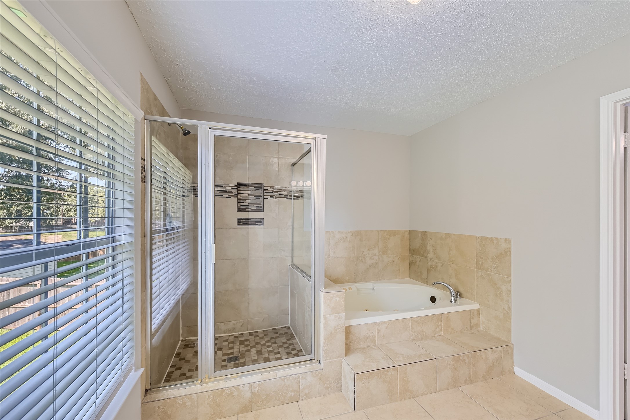 7863 Maple Brook Lane Houston, TX 77095 - Photo 17 of 26