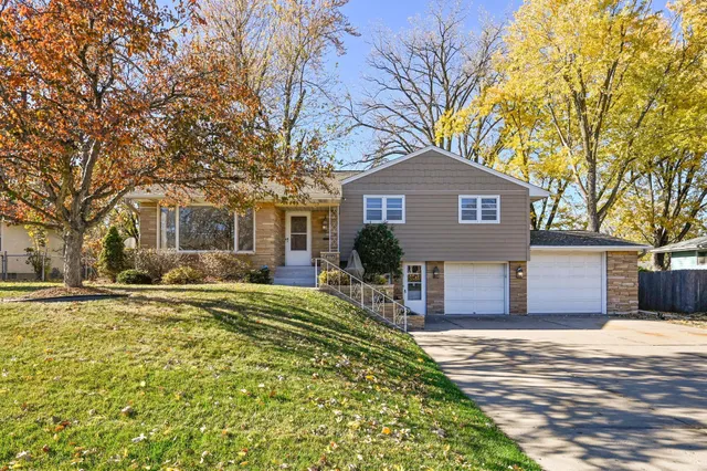 $375,000 | 3933 Douglas Drive North, Crystal, MN 55427