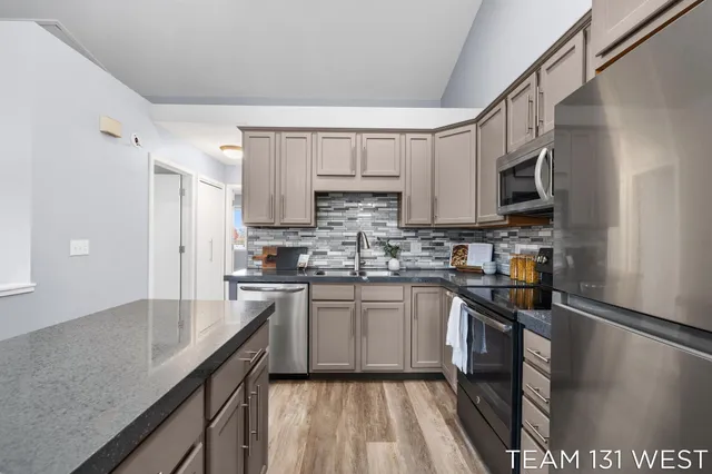 $264,900 | 1391 Quarterline Cmns, Holland, MI 49423