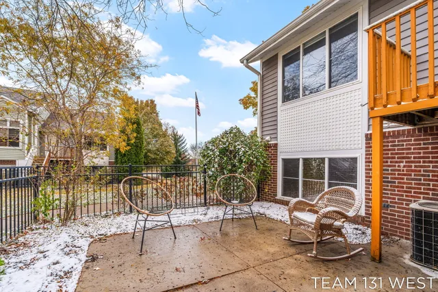 $264,900 | 1391 Quarterline Cmns, Holland, MI 49423