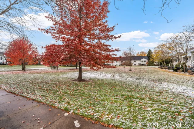 $264,900 | 1391 Quarterline Cmns, Holland, MI 49423