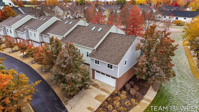 $264,900 | 1391 Quarterline Cmns, Holland, MI 49423