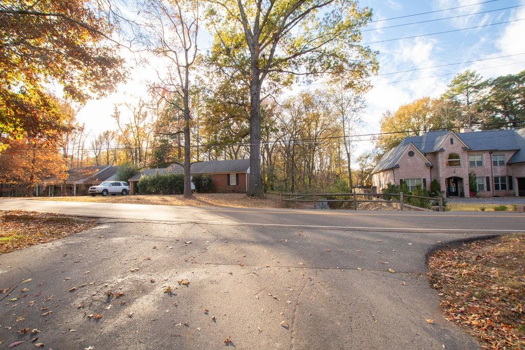 2415 Howard Road Germantown, TN 38138 - Photo 8 of 10 Gallery Image 8