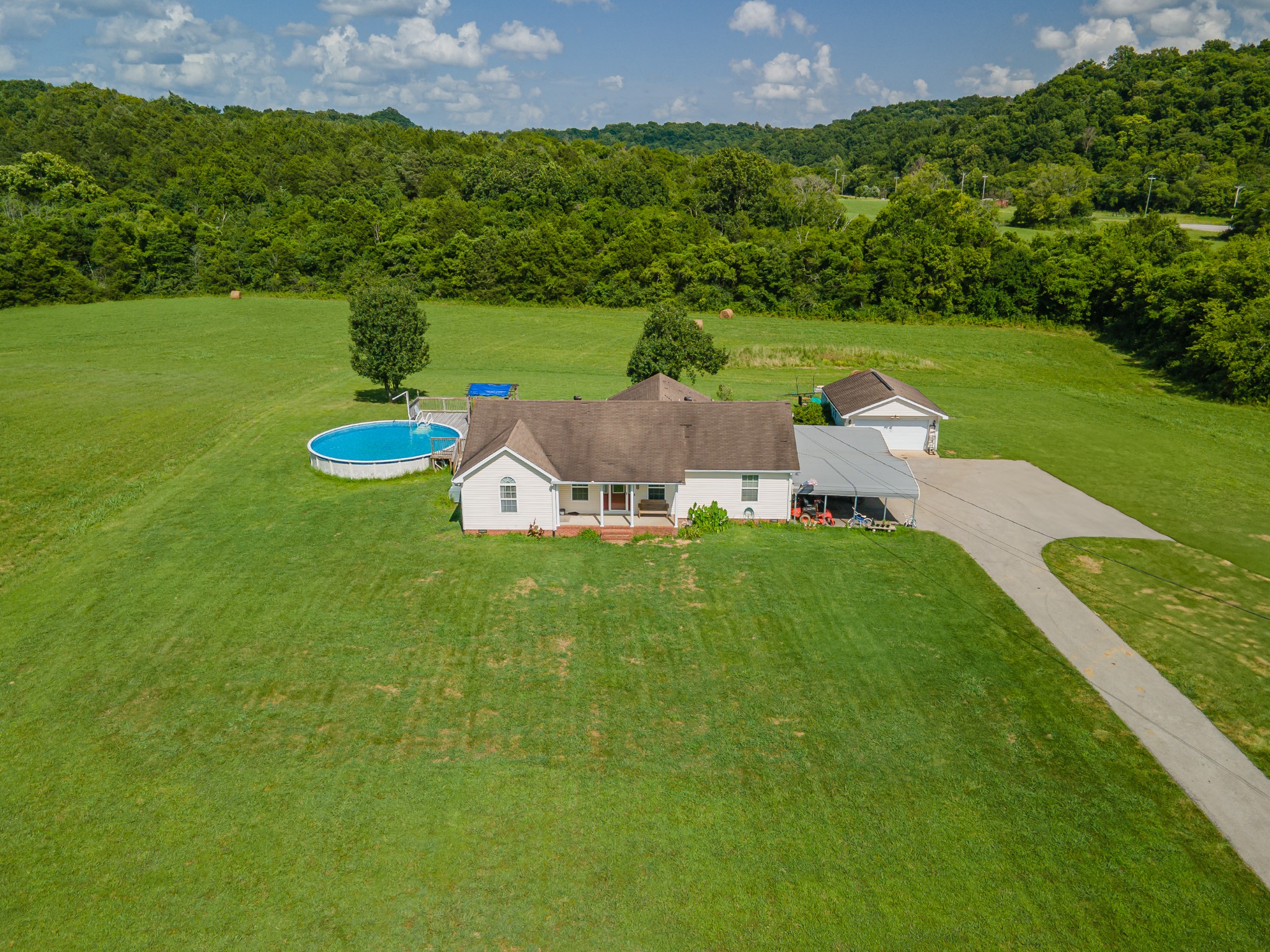 1060 Evans Road Lewisburg, TN 37091 - Photo 1 of 79 Gallery Image 1