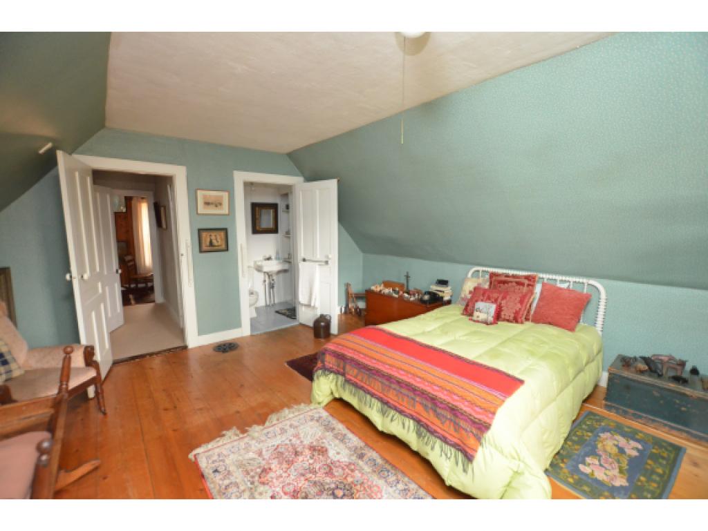 161 Mountain Road Stowe, VT 05672 - Photo 14 of 28 Gallery Image 14