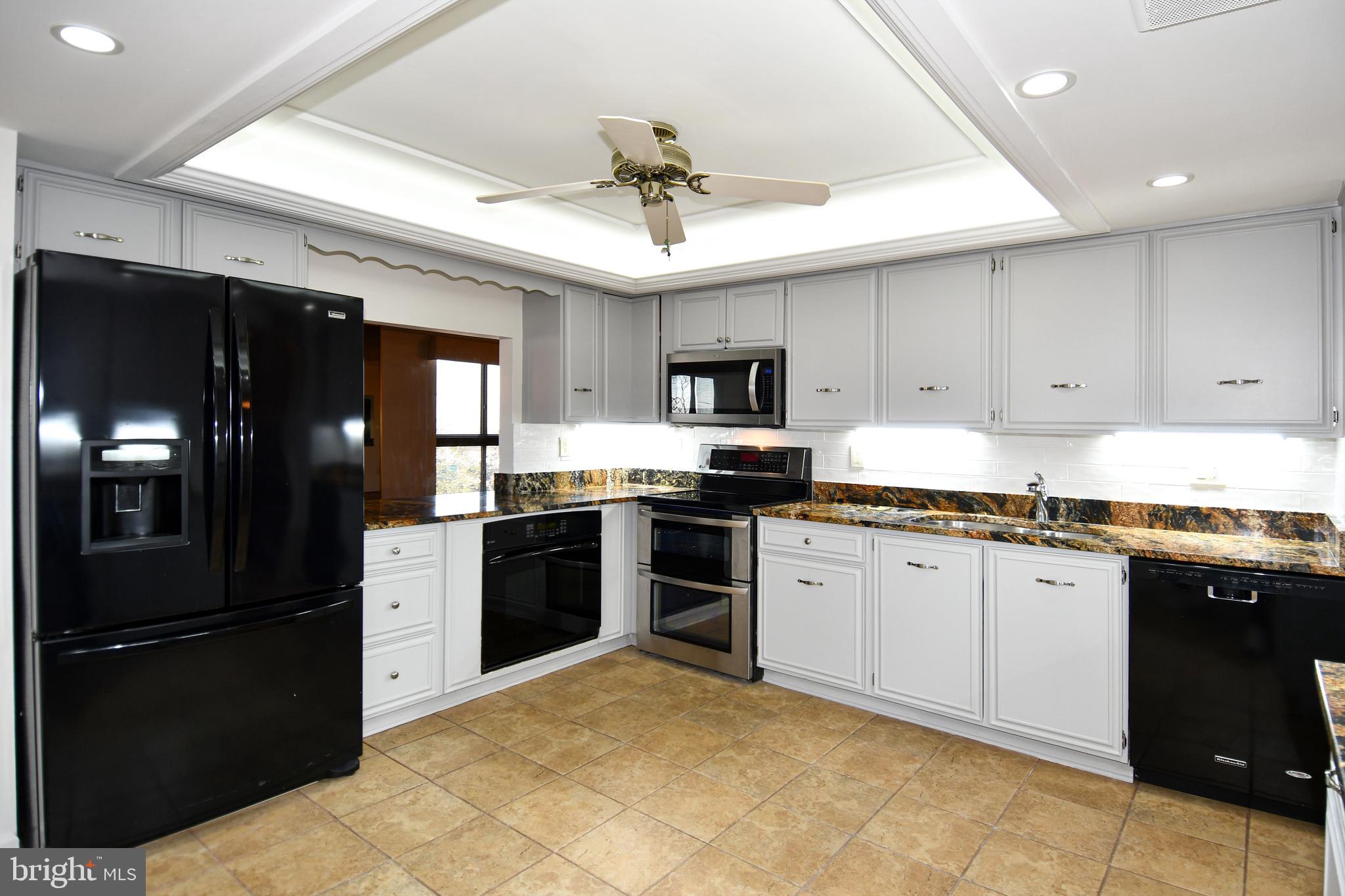 1101 South Arlington Ridge Road, Unit 316 Arlington, VA 22202 - Photo 20 of 75 hidden lights in new tray ceiling