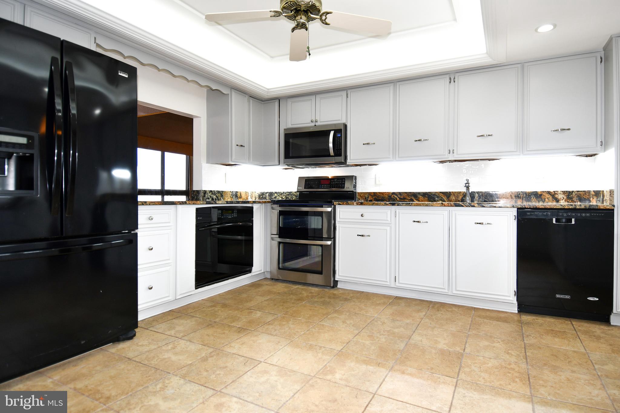 1101 South Arlington Ridge Road, Unit 316 Arlington, VA 22202 - Photo 24 of 75