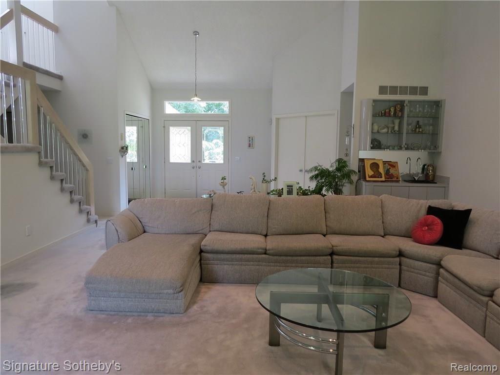 4550 Quarton Road Bloomfield Hills, MI 48302 - Photo 8 of 44 IMG_0235.jpg