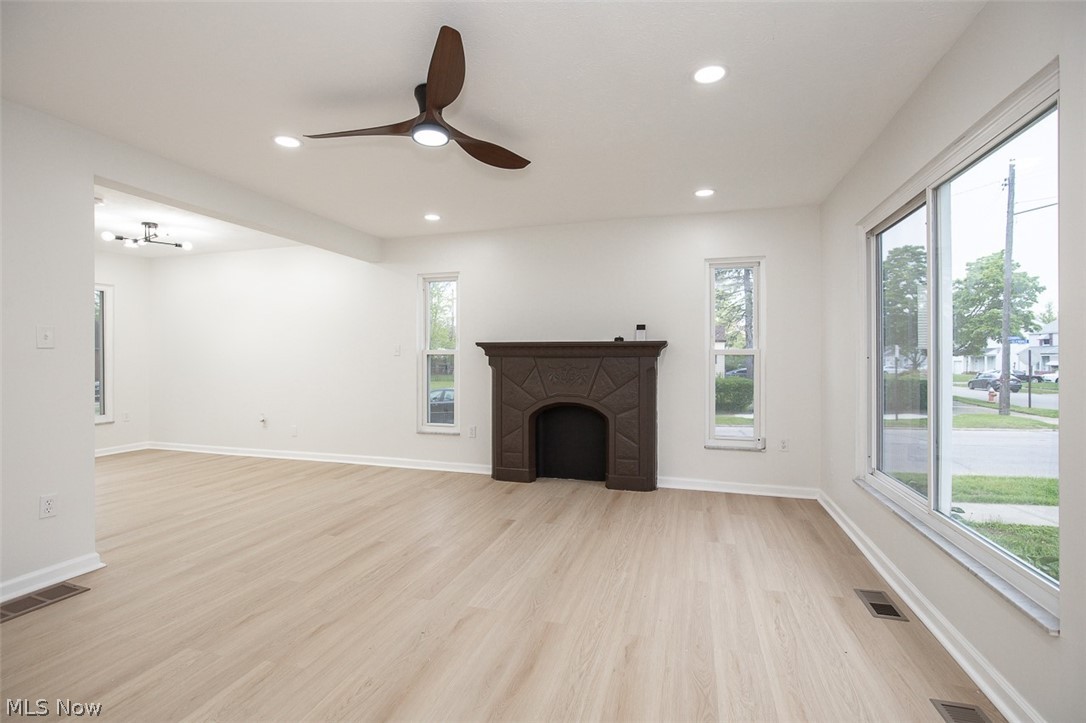 3896 Strandhill Road Cleveland, OH 44128 - Photo 7 of 31 Gallery Image 7