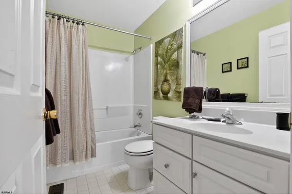 $374,900 | 153 Tryens Drive, Mays Landing, NJ 08330