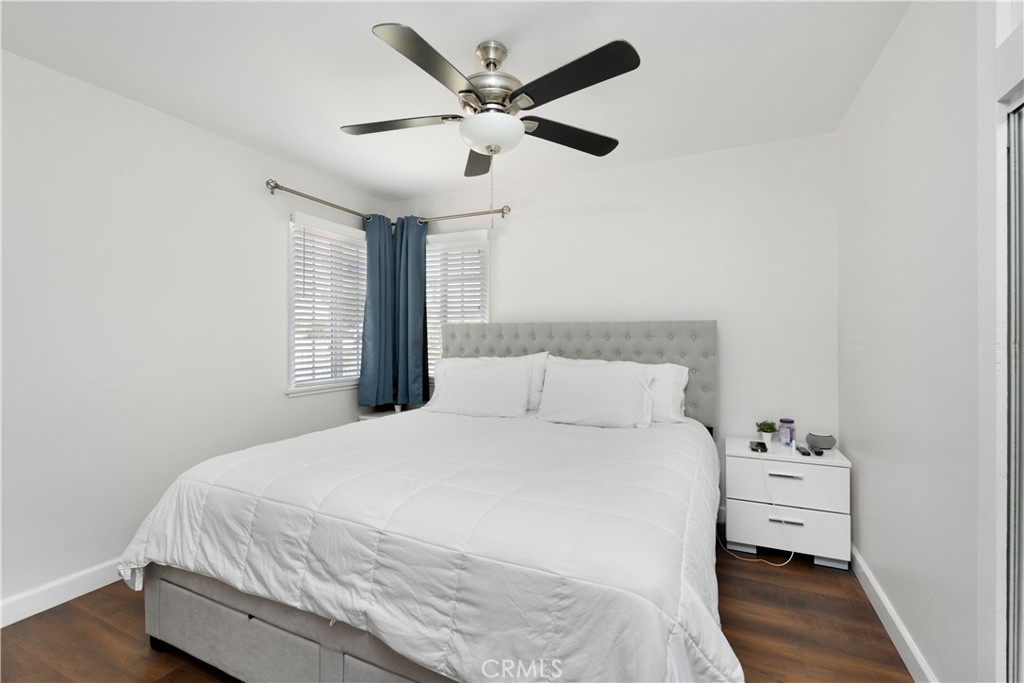 4712 West 152nd Street Lawndale, CA 90260 - Photo 16 of 21 a large white bed in a white room