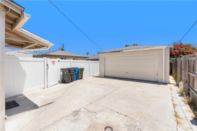 a view of a house with a garage