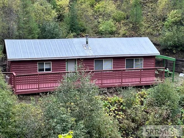 $420,000 | 401 Dahlonega Creek Road, Gibbsonville, ID 83463