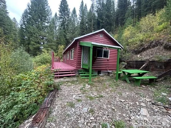 $420,000 | 401 Dahlonega Creek Road, Gibbsonville, ID 83463