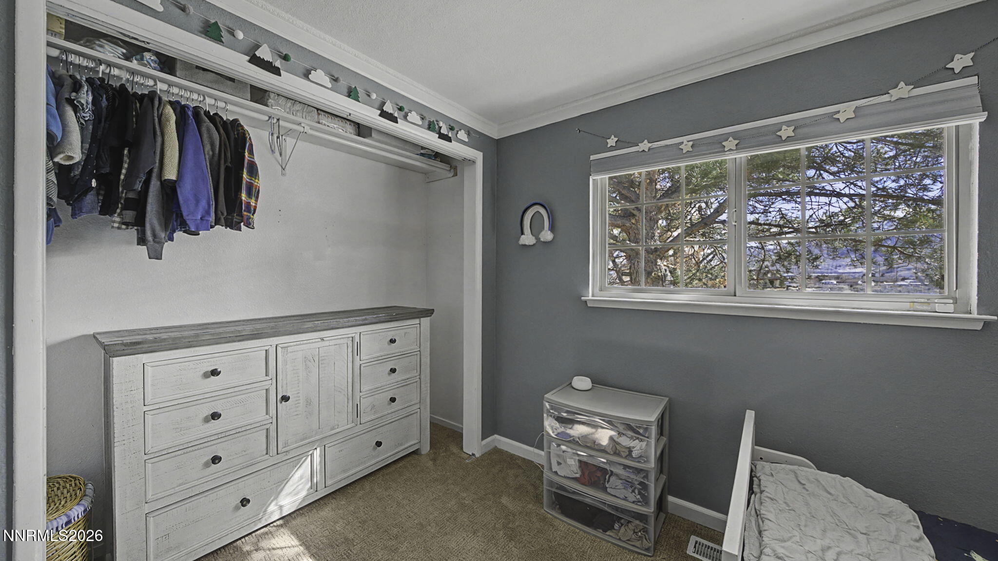 10585 Silver Knolls Boulevard Reno, NV 89508 - Photo 29 of 50 a view of a hallway with closet