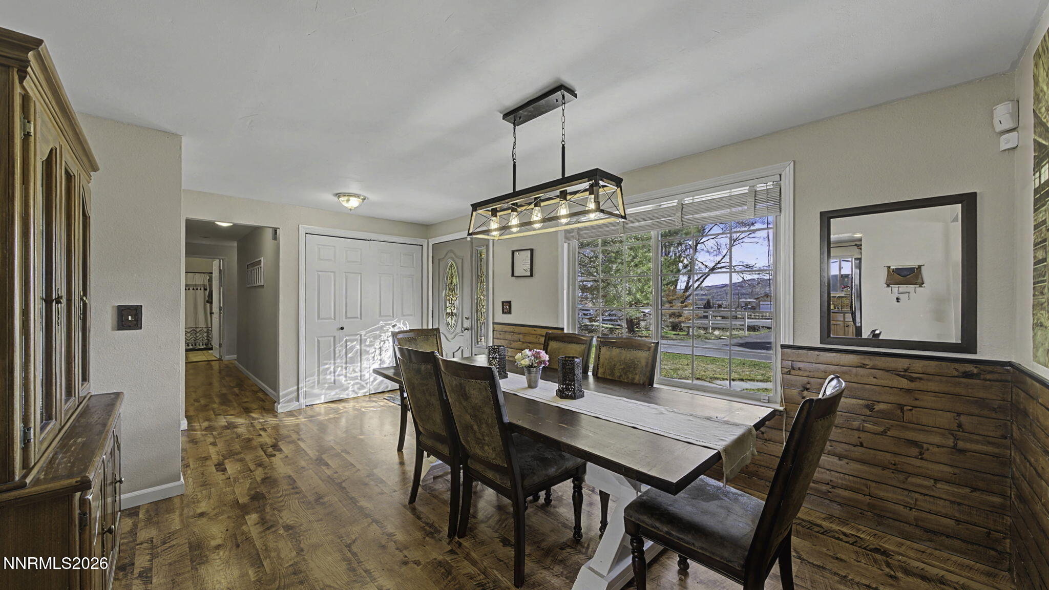 10585 Silver Knolls Boulevard Reno, NV 89508 - Photo 6 of 50 a view of a dining room with furniture