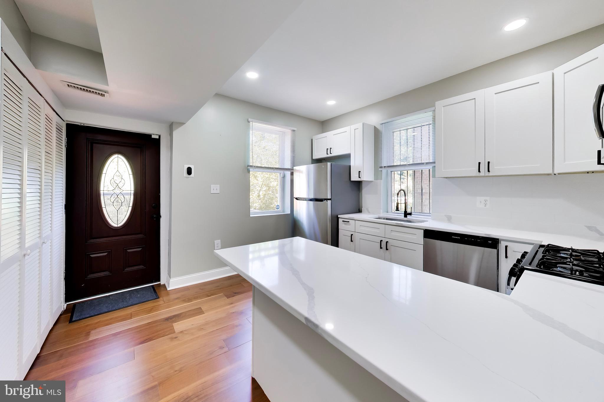 4230 Edson Place Northeast Washington, DC 20019 - Photo 4 of 30