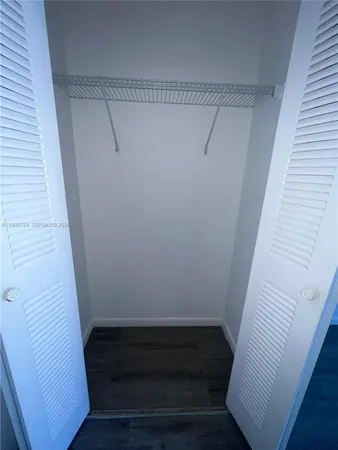 $2,400 | 3300 Northeast 191st Street, Unit 909, Aventura, FL 33180