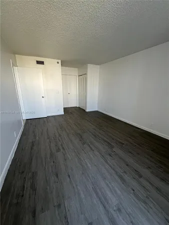 $2,400 | 3300 Northeast 191st Street, Unit 909, Aventura, FL 33180