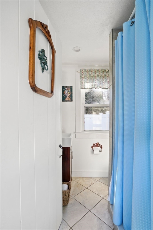 194 Captain Chase Road, Unit 4 Dennis Port, MA 02639 - Photo 8 of 14 Gallery Image 8