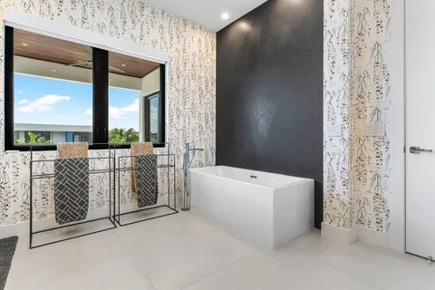 $5,795,000 | 680 Marine Drive, Boca Raton, FL 33431
