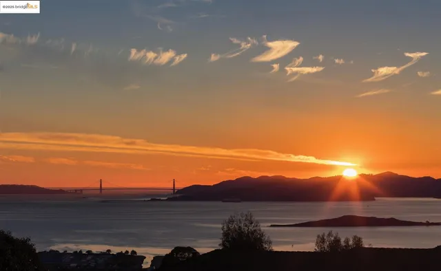 $1,150,000 | 1009 Richmond Street, El Cerrito, CA 94530