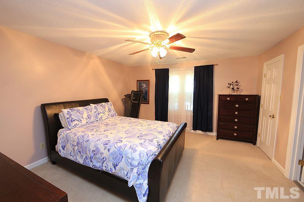 6121 Highcastle Court Raleigh, NC 27613 - Photo 11 of 19
