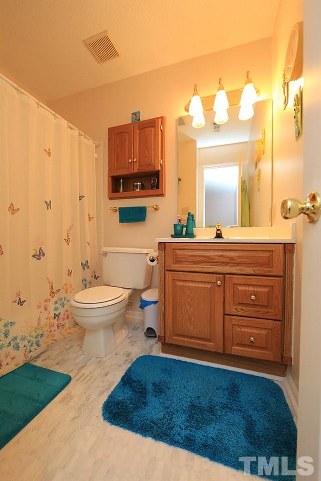 6121 Highcastle Court Raleigh, NC 27613 - Photo 16 of 19