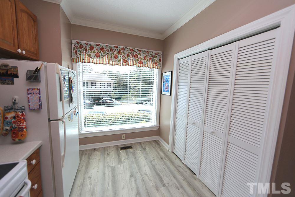 6121 Highcastle Court Raleigh, NC 27613 - Photo 4 of 19