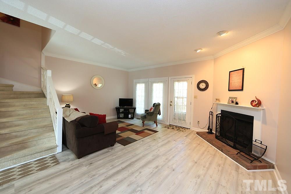 6121 Highcastle Court Raleigh, NC 27613 - Photo 6 of 19