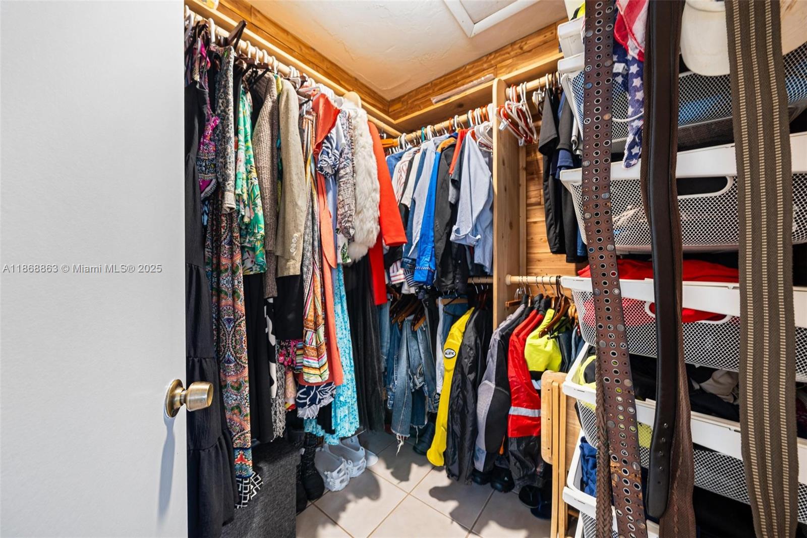 11905 Southwest 107th Avenue Miami, FL 33176 - Photo 11 of 22