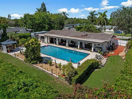 $1,050,000 | 11905 Southwest 107th Avenue, Miami, FL 33176